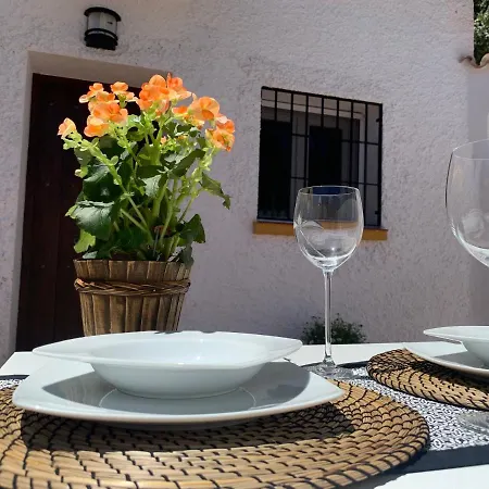 A Estrenar Preciosa Suite-centrico-con Jardin Y Porche