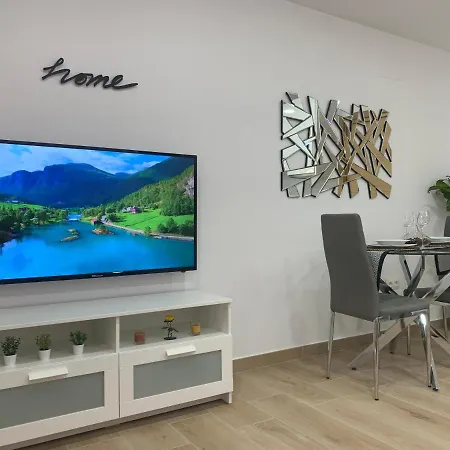 A Estrenar Preciosa Suite-centrico-con Jardin Y Porche Apartment