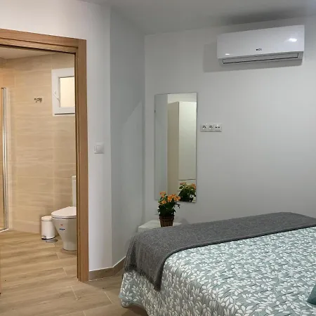 Apartment A Estrenar Preciosa Suite-centrico-con Jardin Y Porche