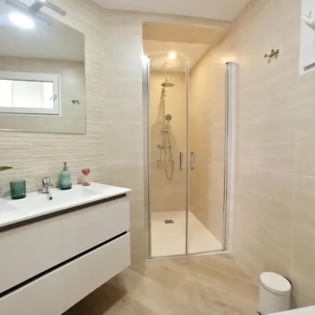 Apartment A Estrenar Preciosa Suite-centrico-con Jardin Y Porche